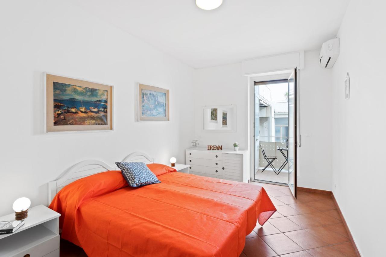 Aci Castello Seaview Apartment With Parking ภายนอก รูปภาพ