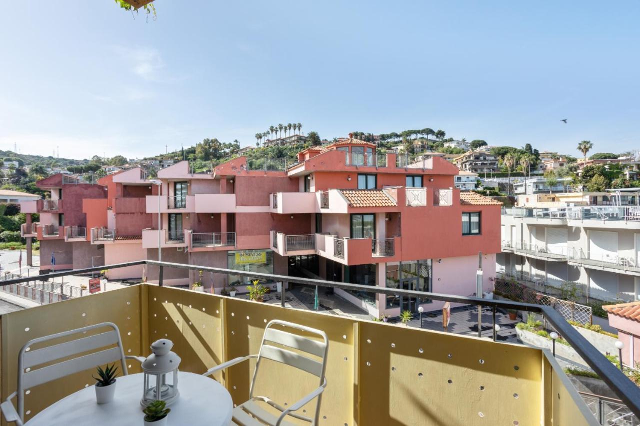 Aci Castello Seaview Apartment With Parking ภายนอก รูปภาพ