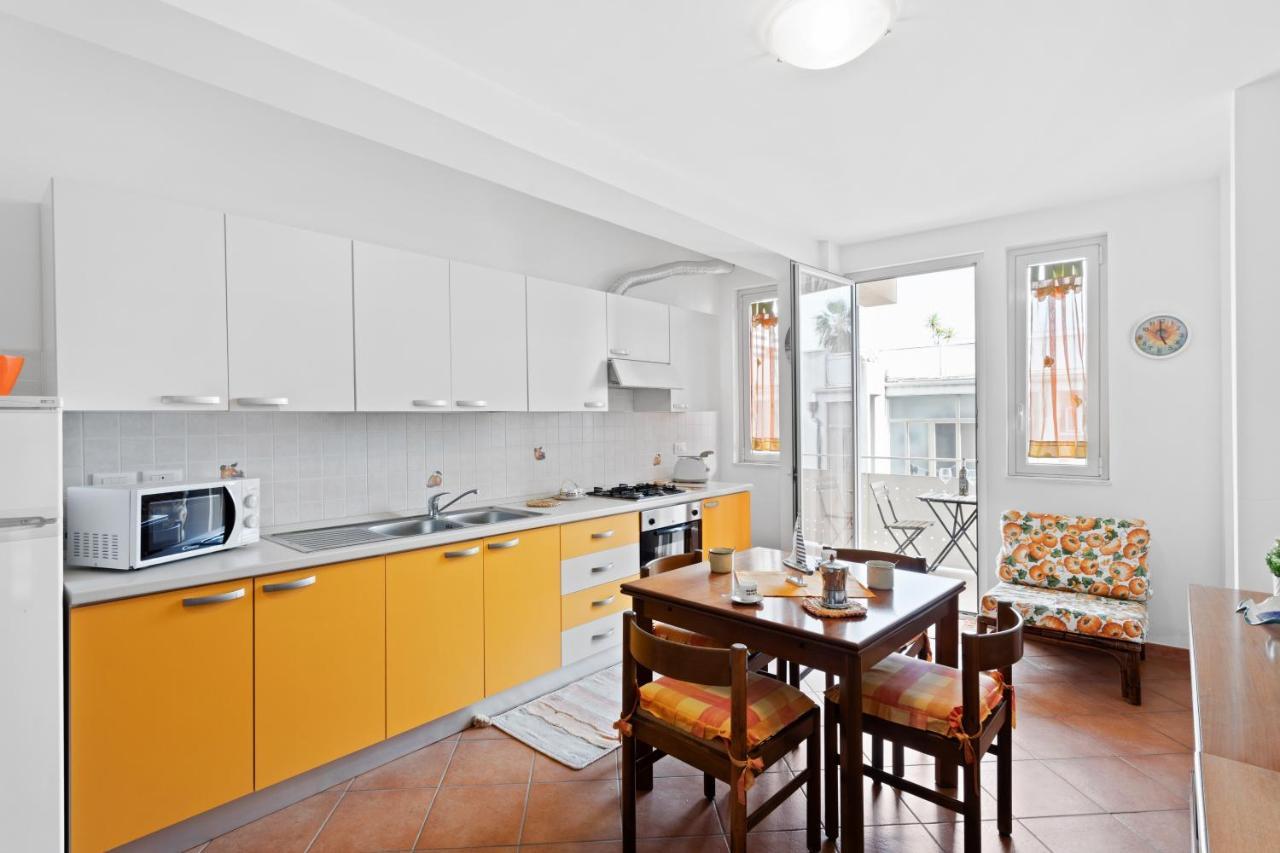 Aci Castello Seaview Apartment With Parking ภายนอก รูปภาพ