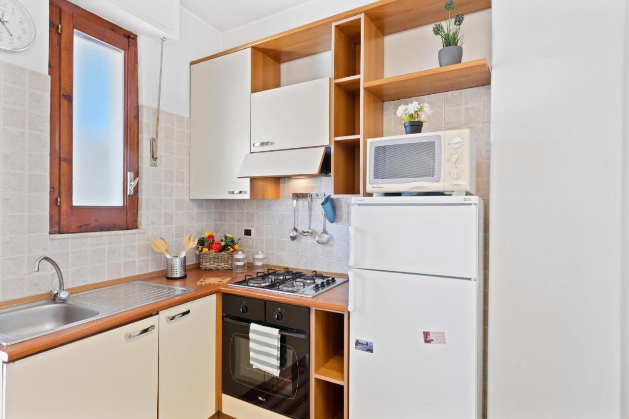 Aci Castello Seaview Apartment With Parking ภายนอก รูปภาพ