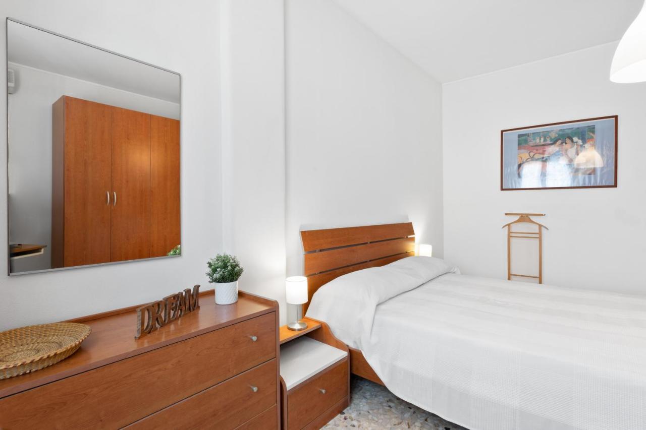 Aci Castello Seaview Apartment With Parking ภายนอก รูปภาพ