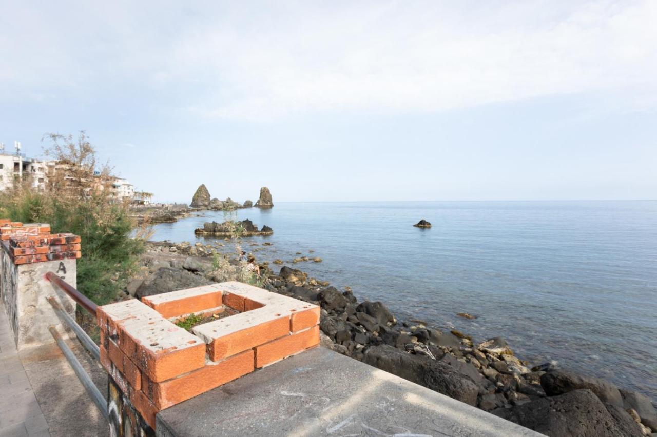 Aci Castello Seaview Apartment With Parking ภายนอก รูปภาพ